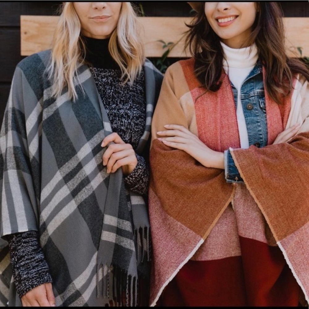 Siizu grey plaid poncho